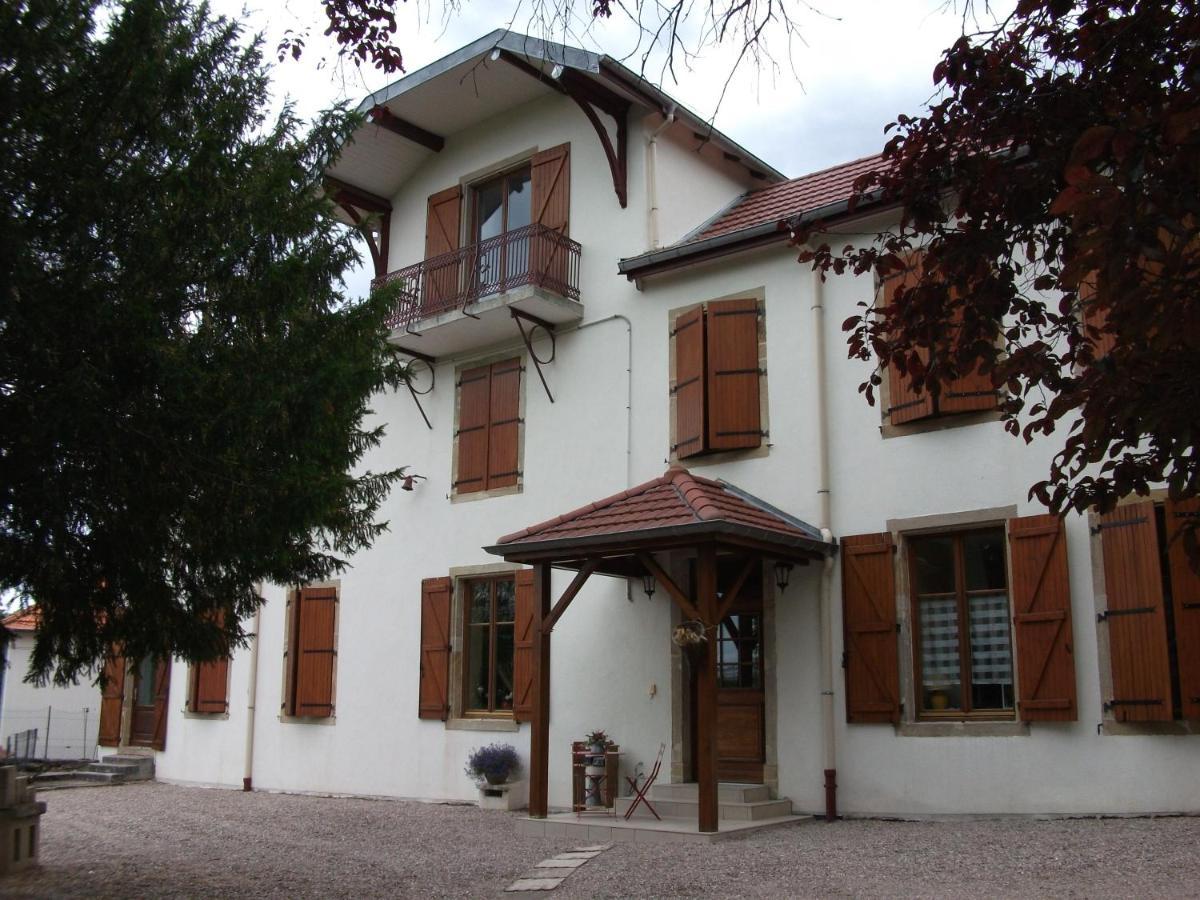 Chambre Hôte Villa Sainte Barbe Mirecourt Exterior foto